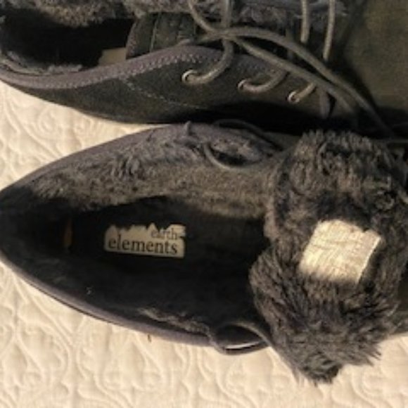 Women's Earth Elements Black Suede Faux Fur Lined Booties Size 10 - Picture 5 of 7